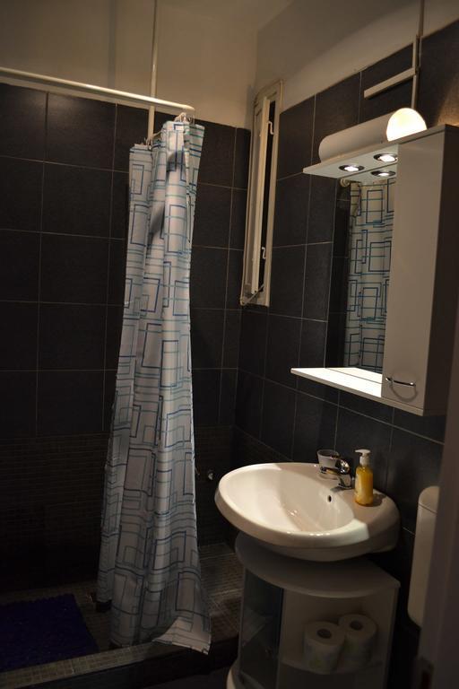 Victoria Studio Bucarest Chambre photo